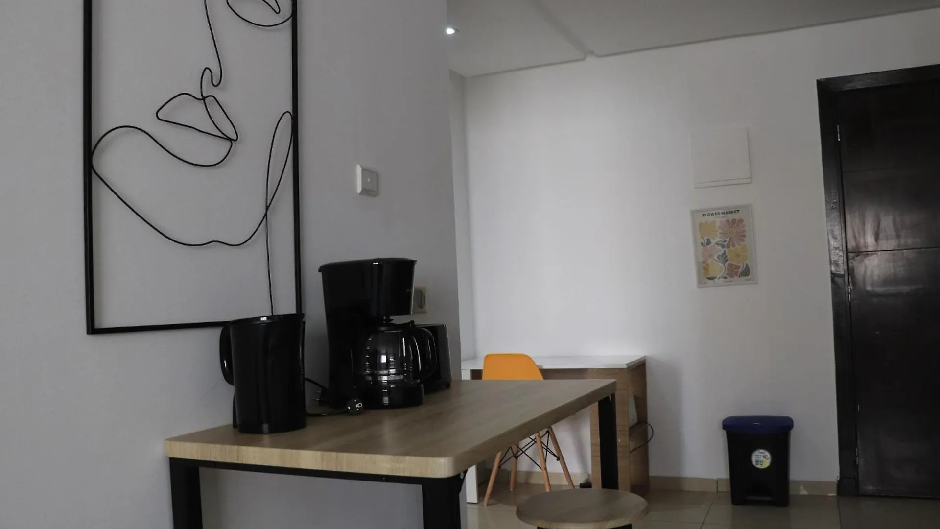 Aliya Appartement Avec Piscine Agadir Marrocos